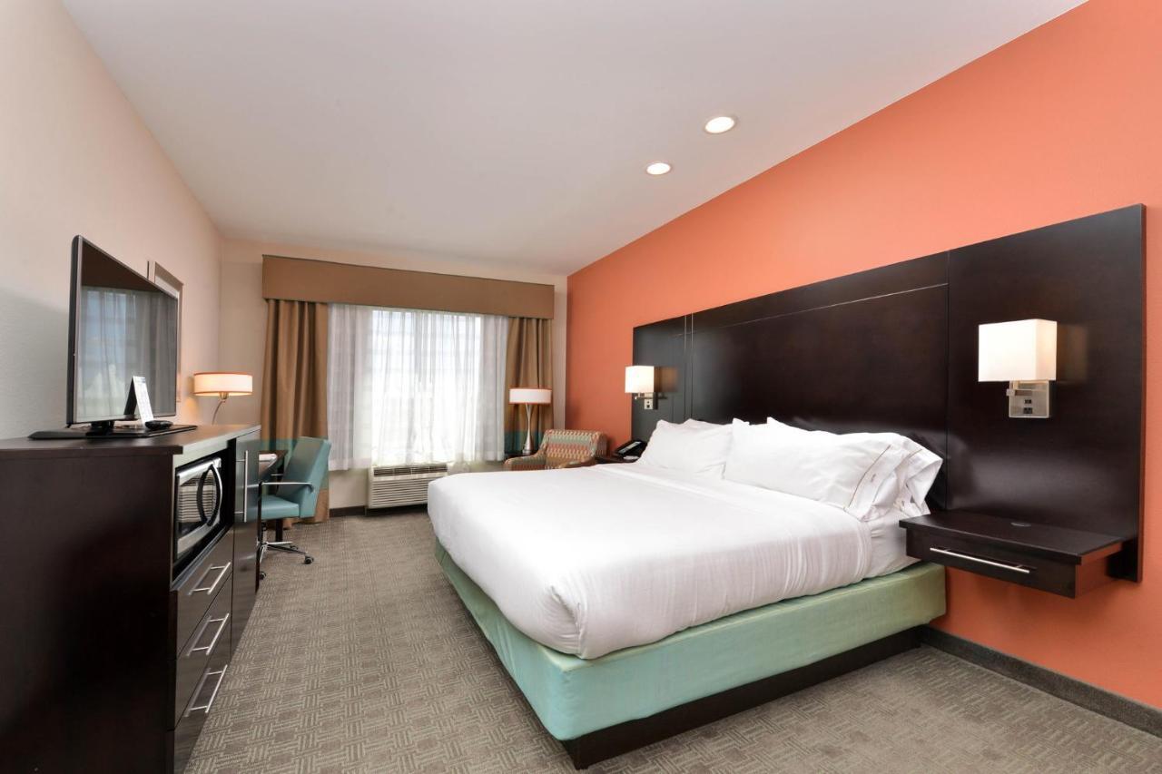Holiday Inn Express & Suites Austin South By Ihg Exterior foto